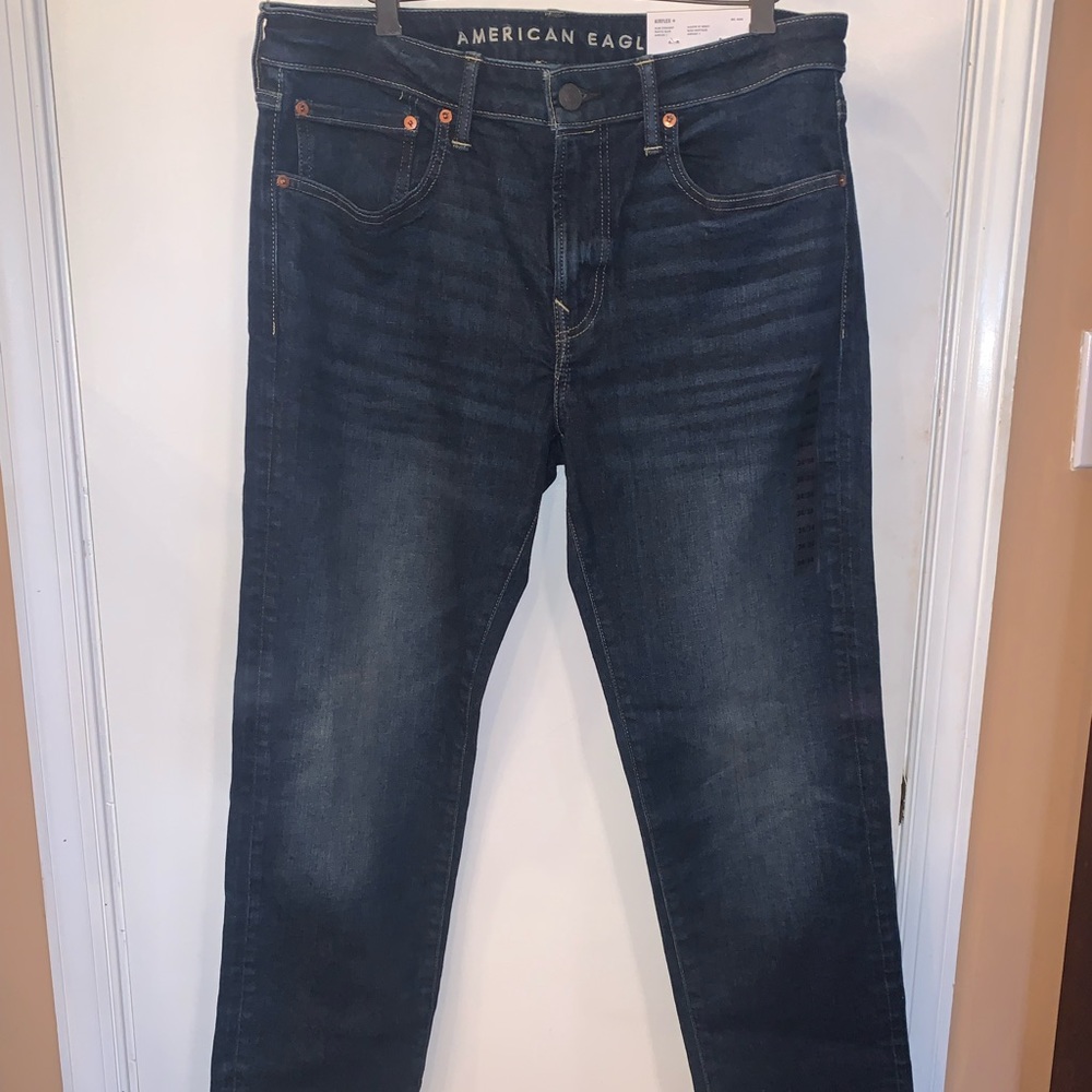 Men’s American Eagle slim straight jeans